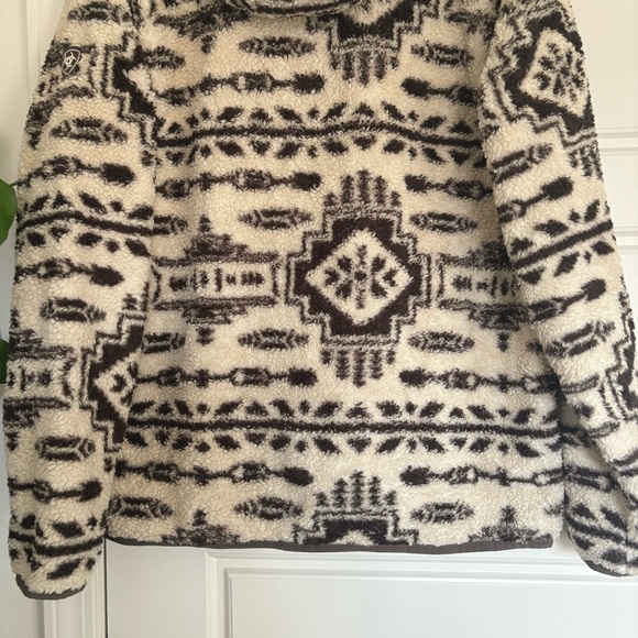 • [Ariat] REAL Berber Hoodie • - Picture 12 of 13